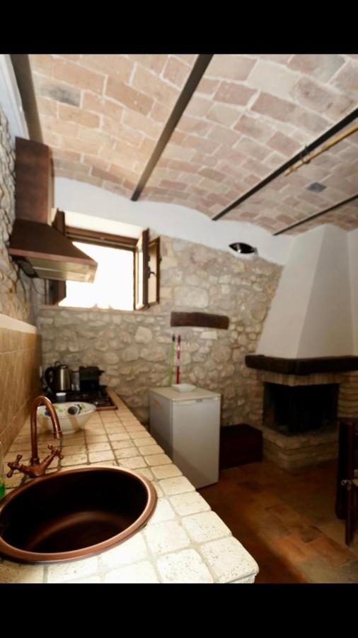 Il Minotauro B&B A 5 Minuti Da Popoli Vittorito Exterior foto